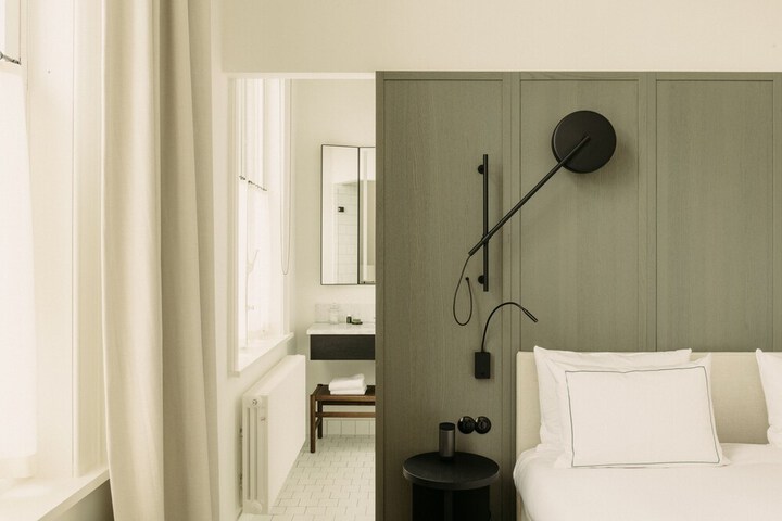 Room 21 of 91