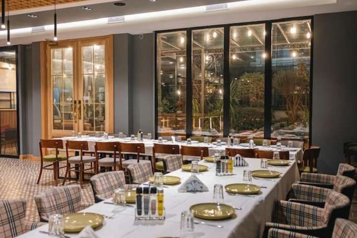 Dining 115 of 132