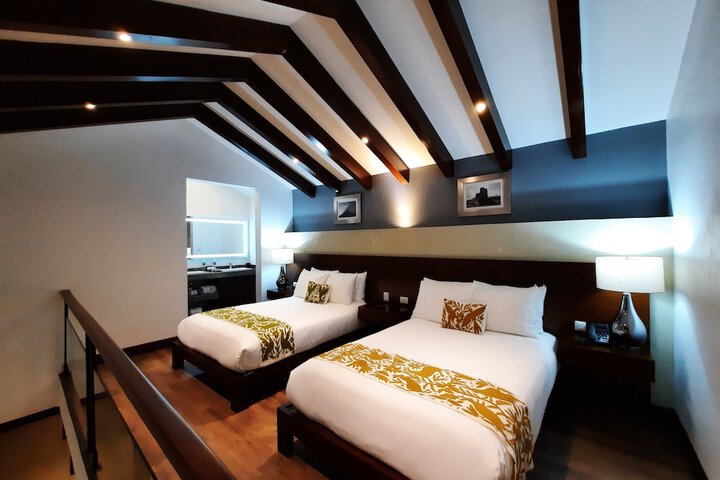 Room 47 of 103