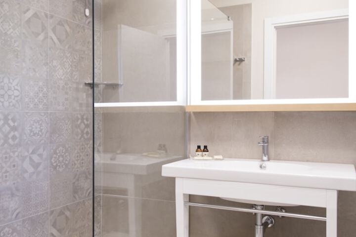 Bathroom Interior Photo