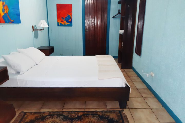 Room 7 of 87