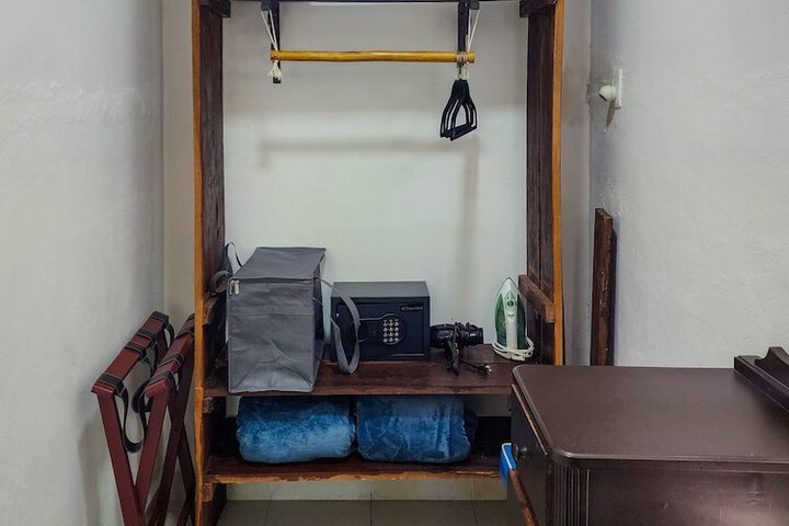 Room 92 of 172