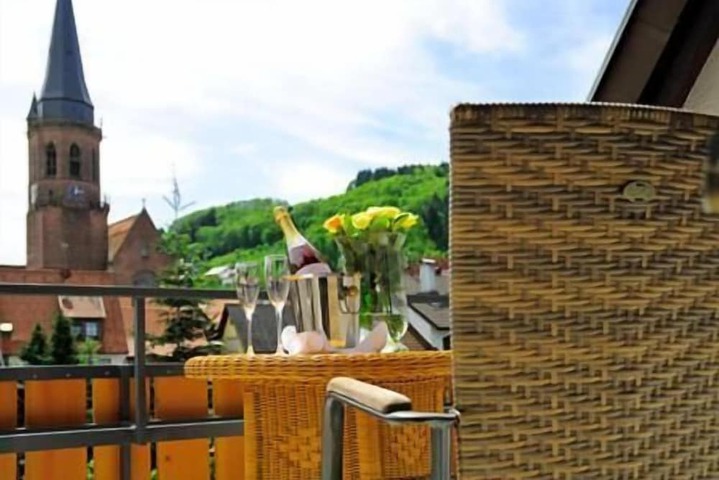 Terrace/Patio 8 of 29