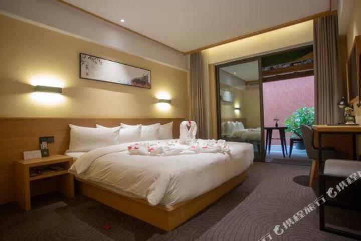 Liangxing Boutique Hotel