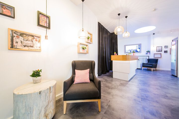 Guest Lobby