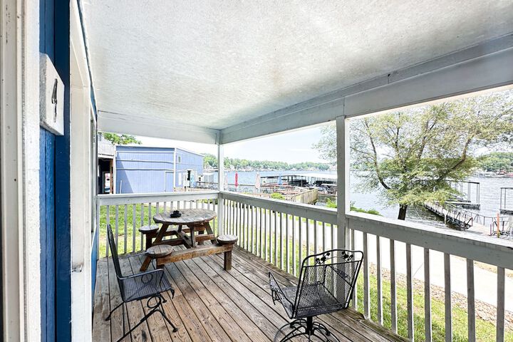 Hotel View 288 of 313