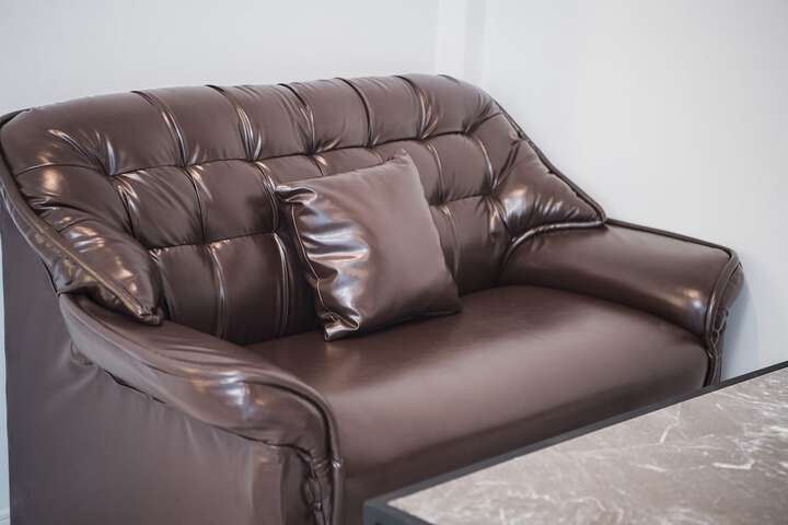 Room 8 of 13
