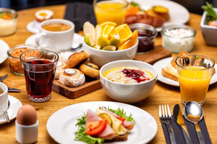 Breakfast buffet