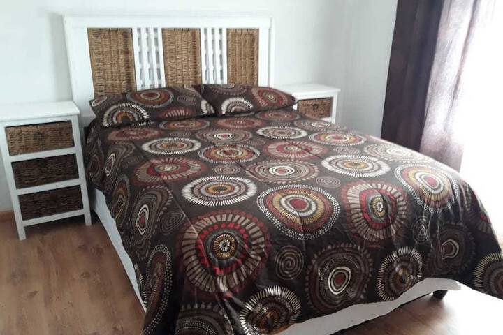 Room 2 of 7