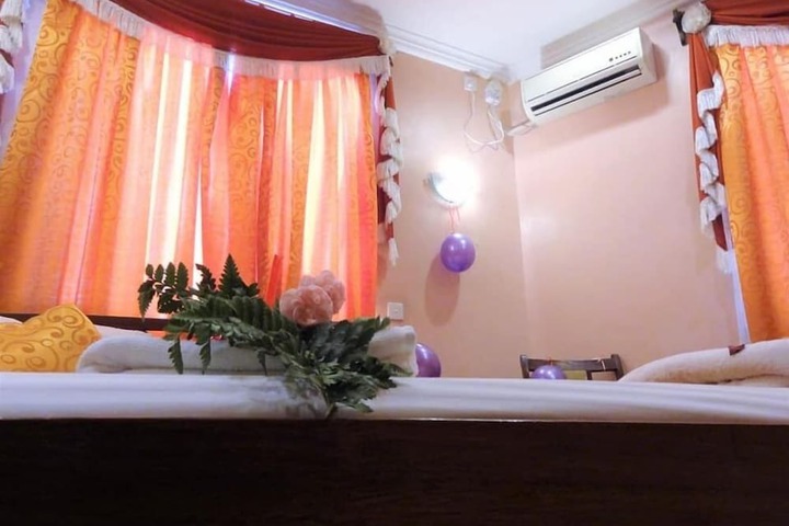 Room 10 of 55