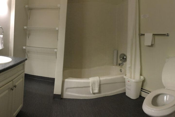 Clean Restrooms