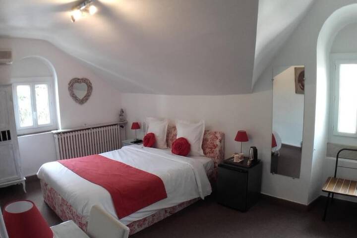Room 20 of 53