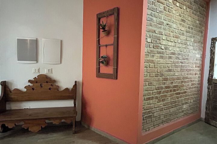 Room 14 of 25