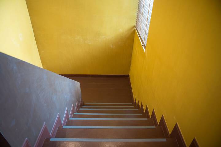 Room 16 of 138