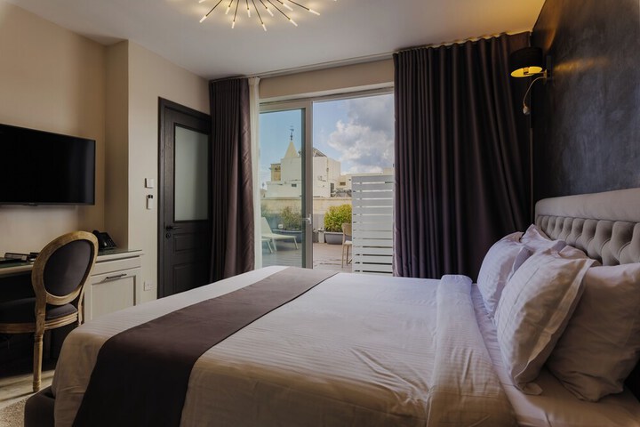 Room 41 of 67