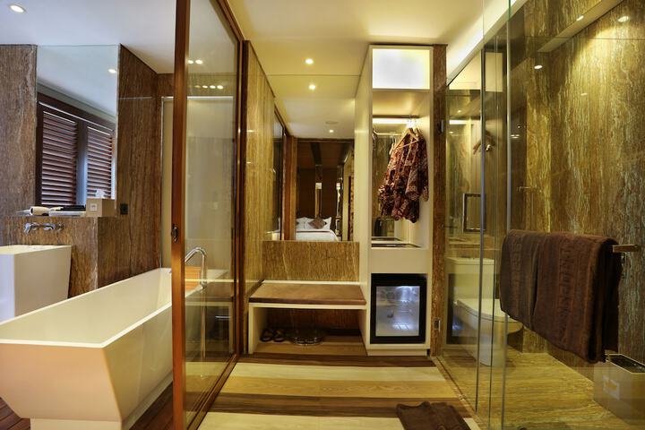 Bath Amenities