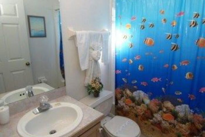 Room 2 of 12