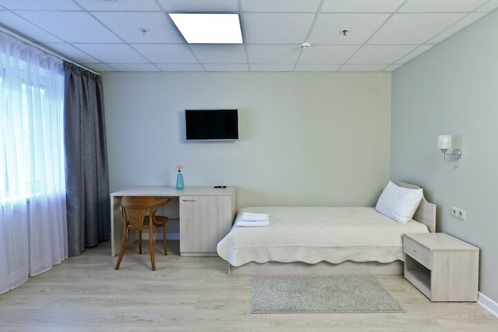 Room 10 of 88