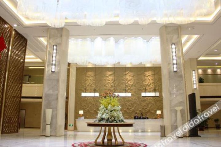Hotel Interior 9 of 25