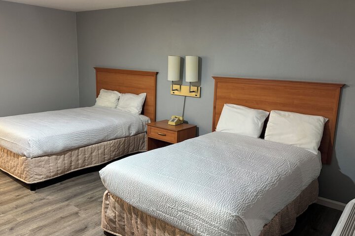 PACIFIC EXPRESS INN in Merced, CA
