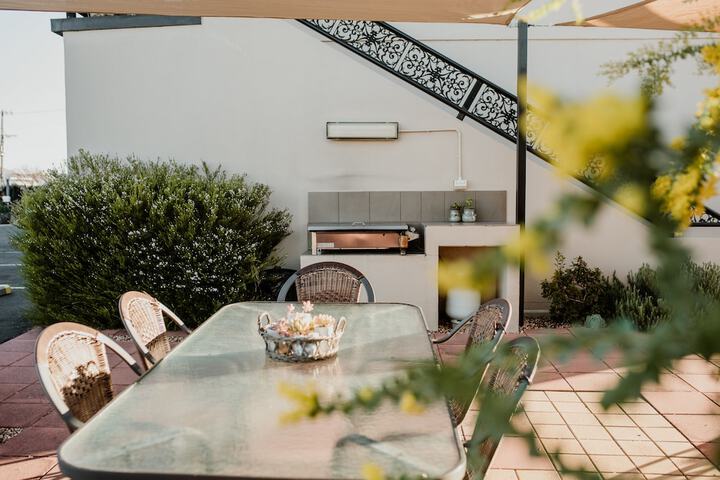 Terrace/Patio 25 of 33