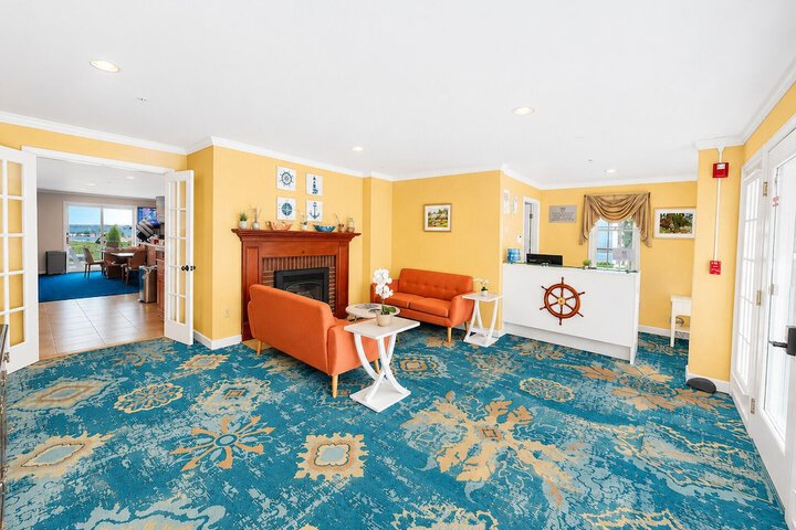 Lobby Photos