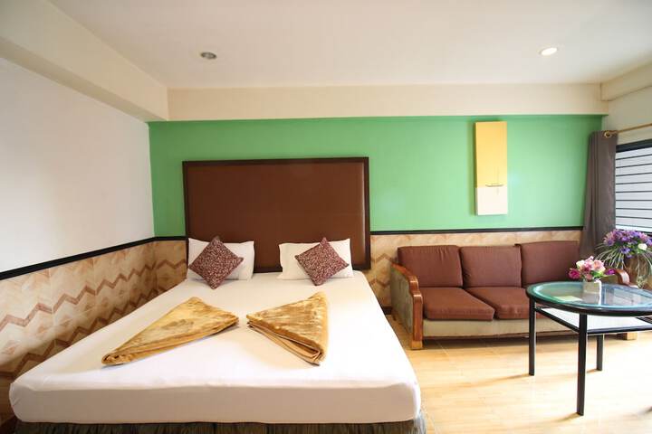 Room 7 of 58