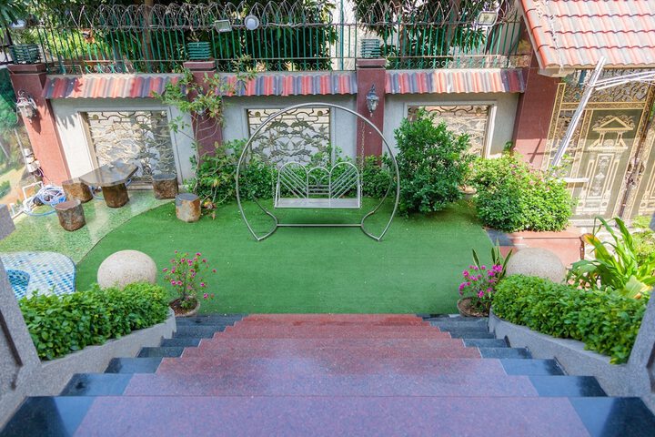 Hotel Exterior 36 of 39