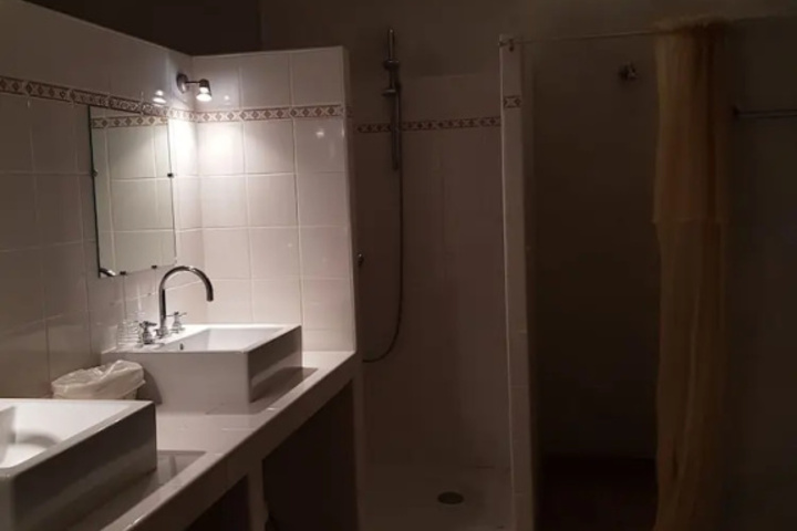 Bath Photo