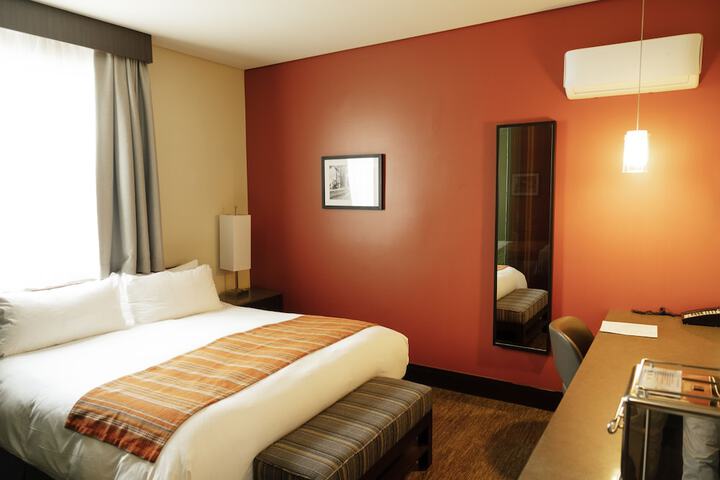 Room 21 of 71