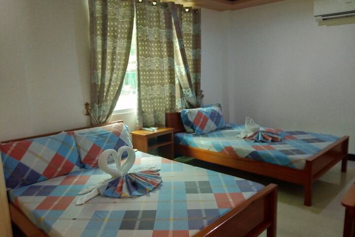 Room 25 of 36
