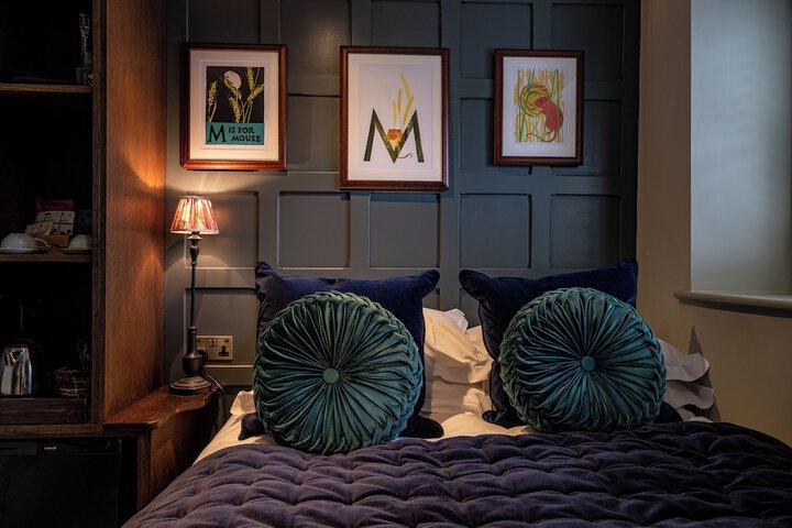 Room 19 of 51