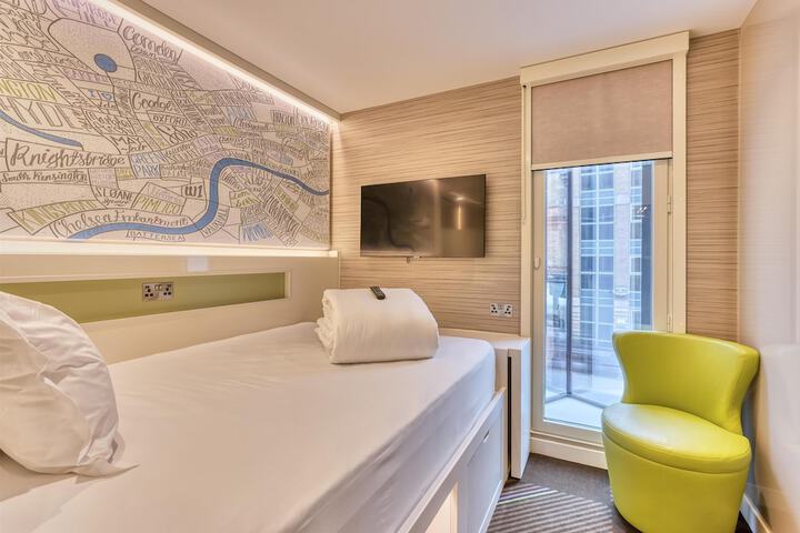 Room 3 of 19