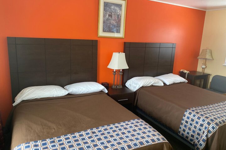 Room 8 of 30