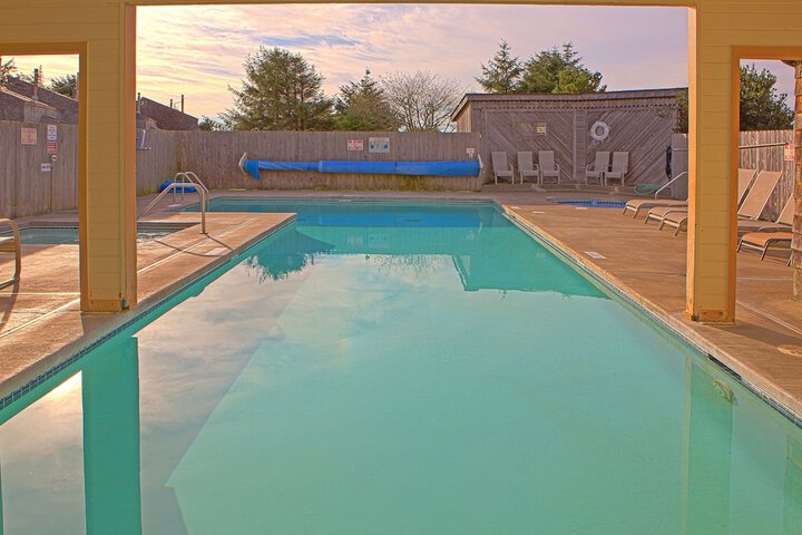 Pool 18 of 42