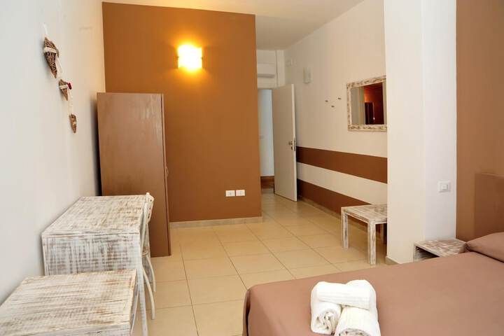Room 25 of 62