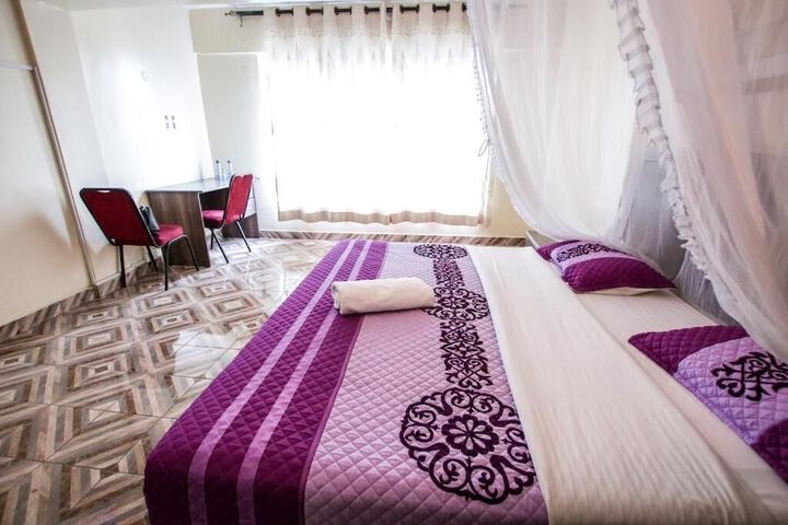 Room 5 of 28