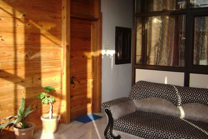 Room 3 of 29