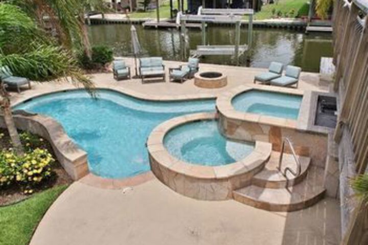 Pool 58 of 73