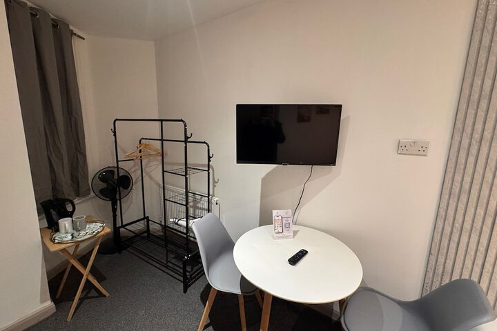 Room 57 of 85
