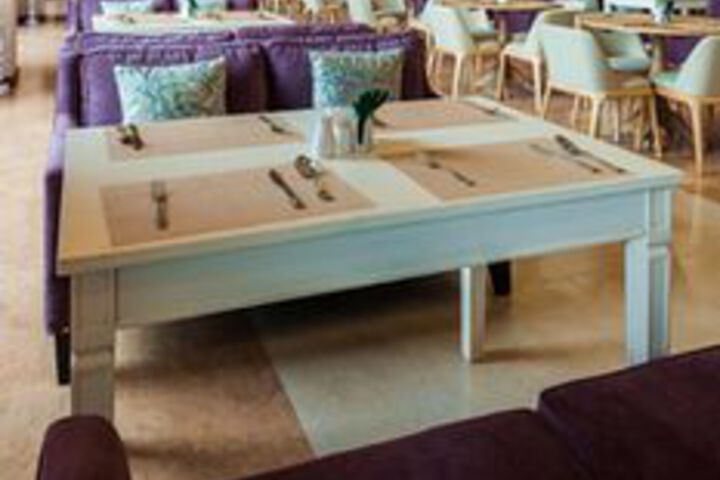 Dining 74 of 81