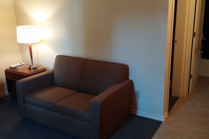 Room 15 of 31