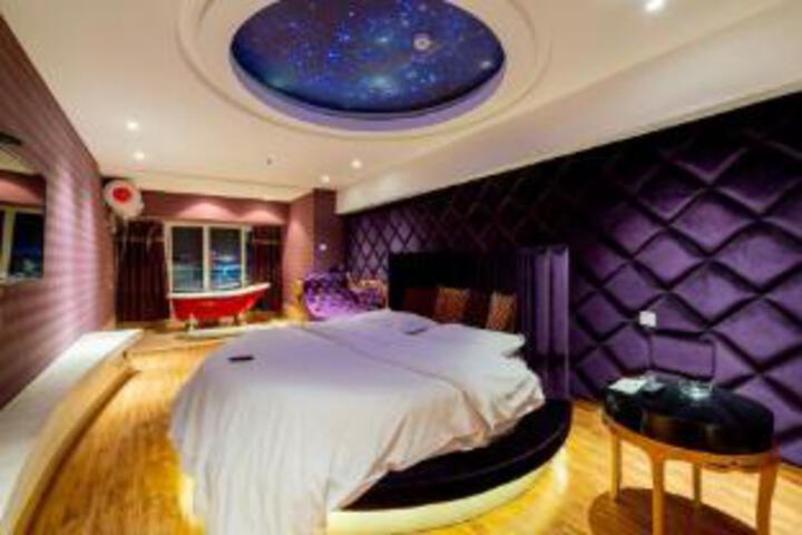 Room 7 of 7