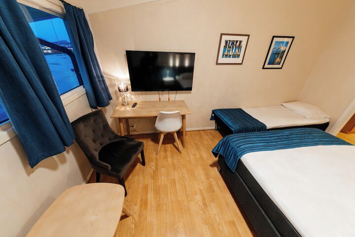 Room 60 of 199