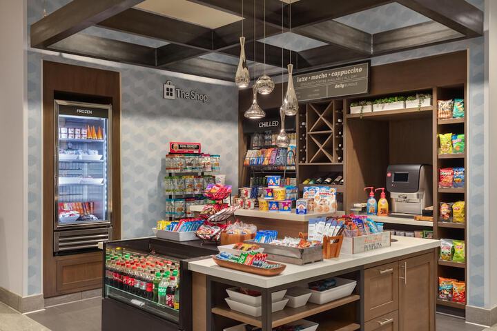 Snack bar