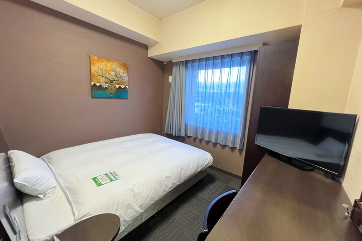 Room 5 of 29