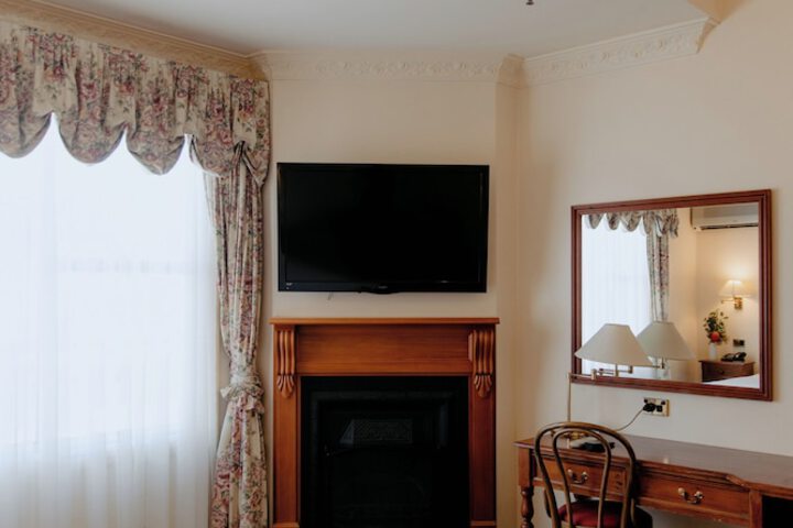 Room 17 of 63