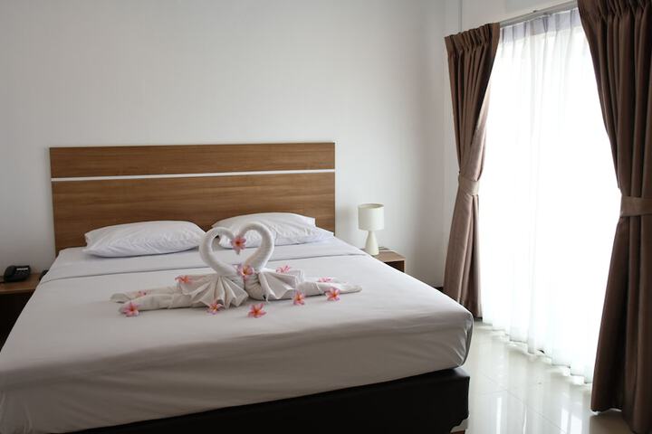 Room 15 of 51