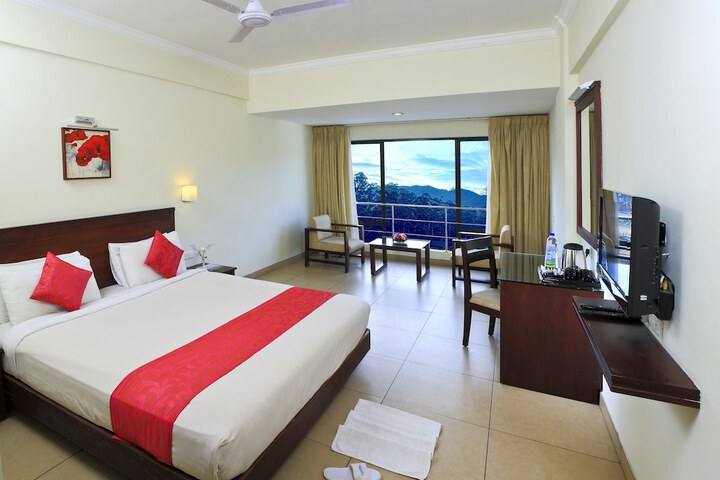 Room 3 of 17