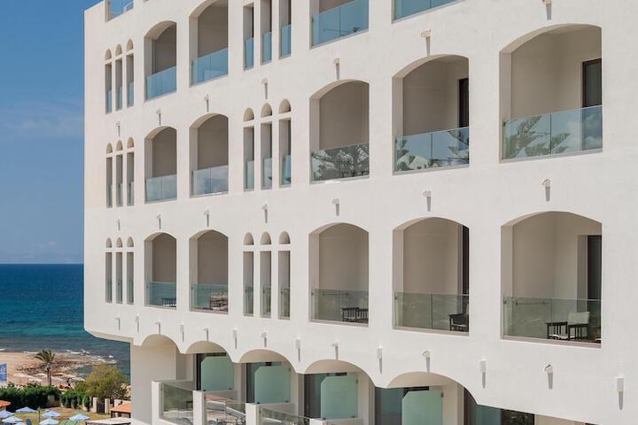 Hotel 187 of 190